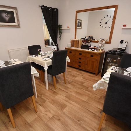Apple Tree Place B&B Tadley Экстерьер фото