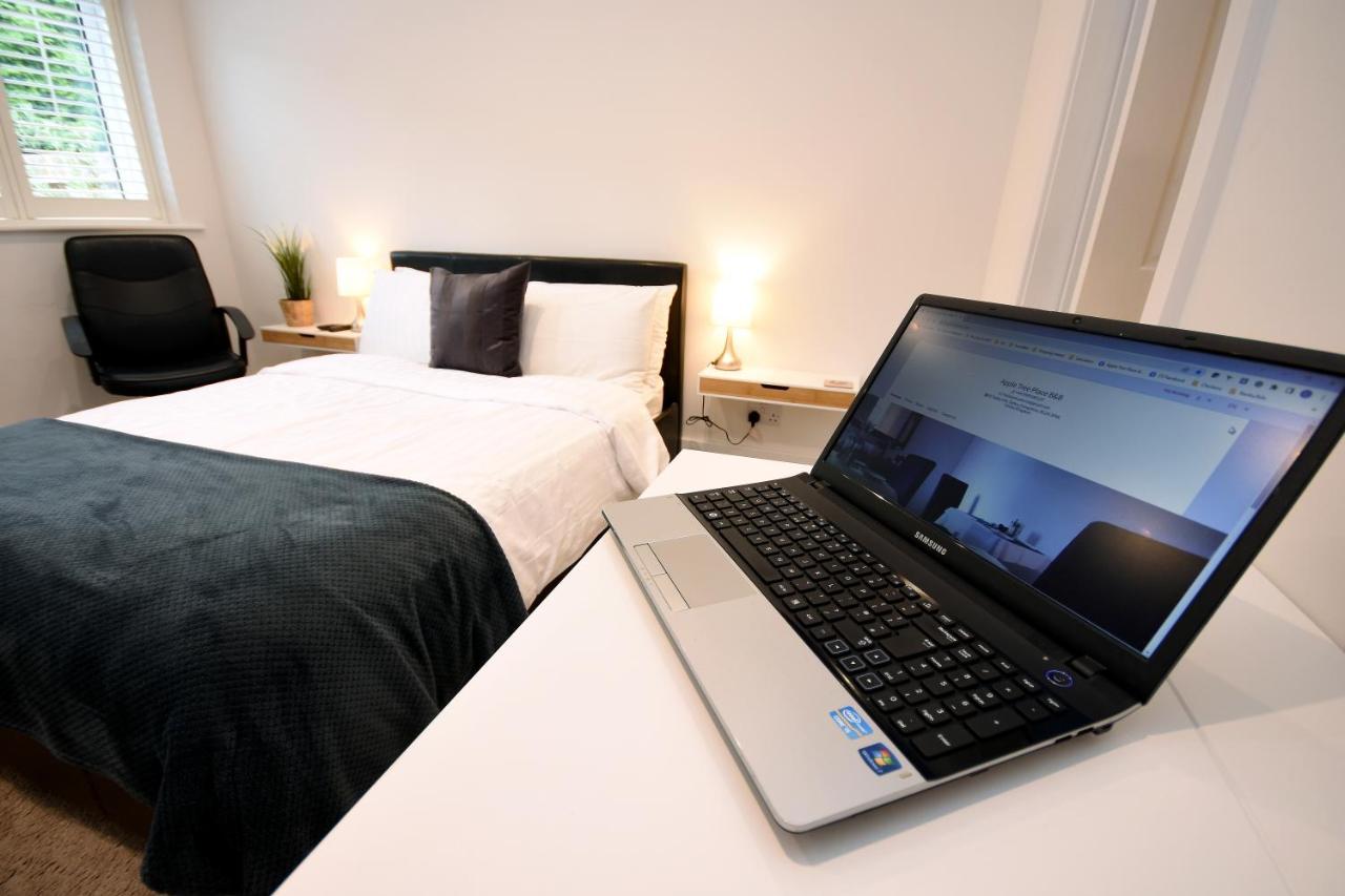 Apple Tree Place B&B Tadley Экстерьер фото