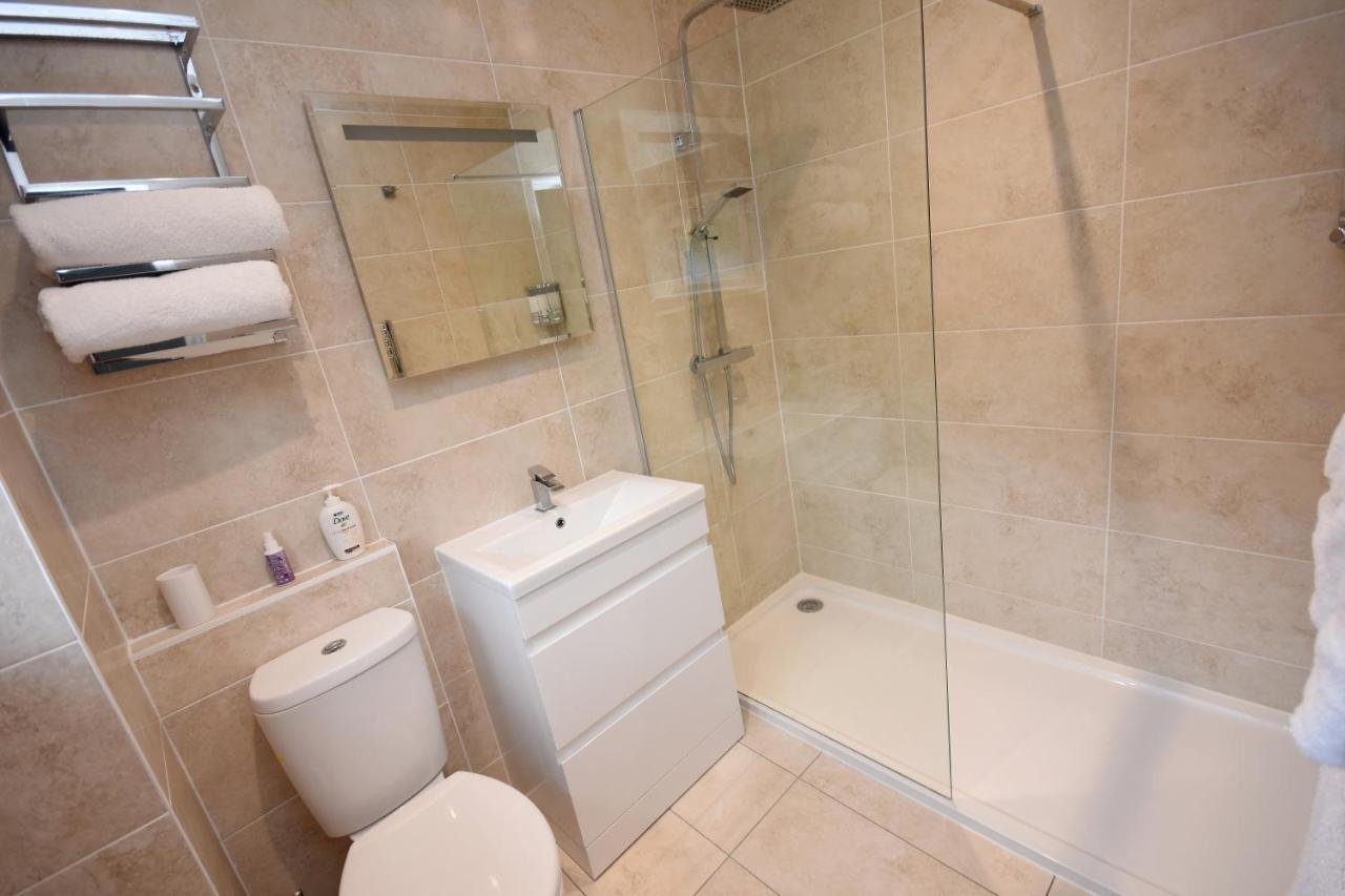 Apple Tree Place B&B Tadley Экстерьер фото